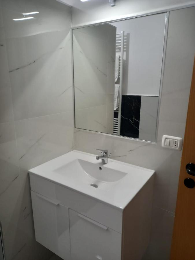 Apartamento La Dimora Di Angela Conversano Exterior foto